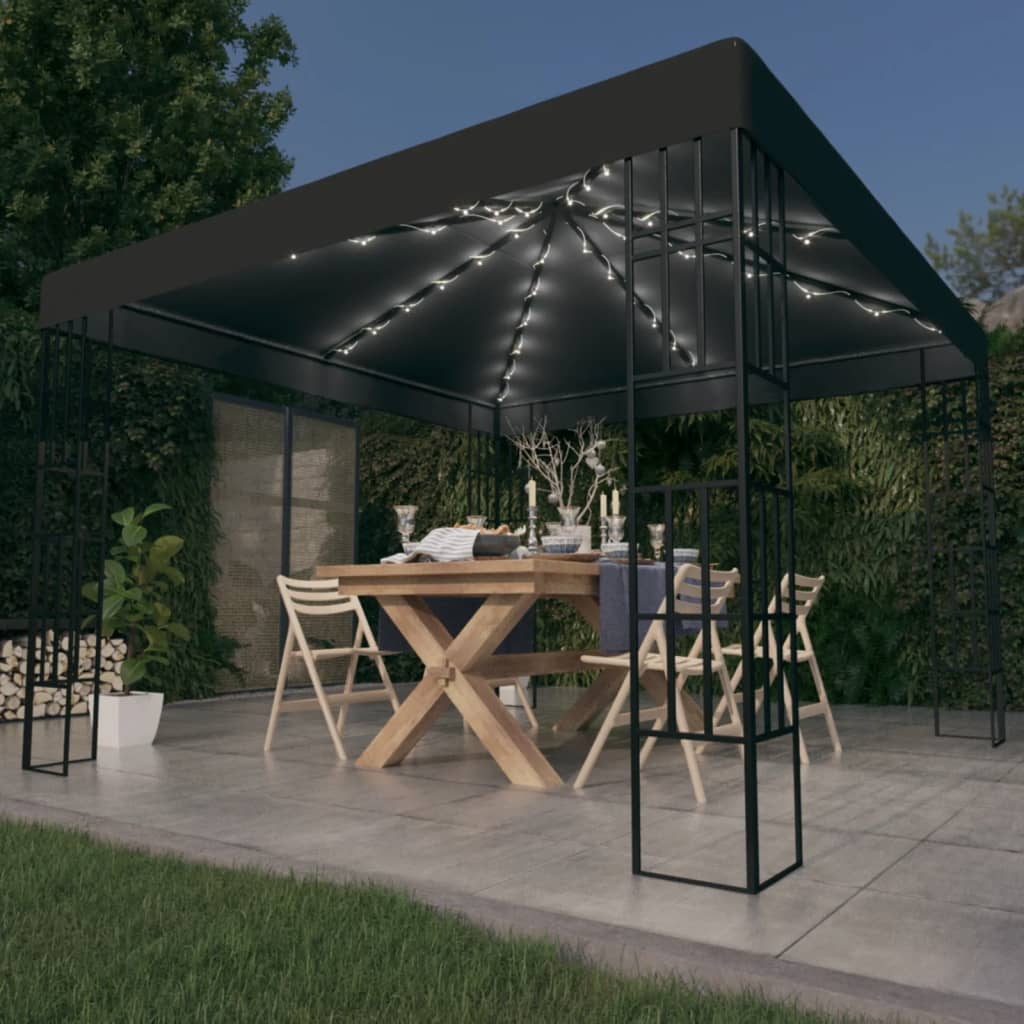 Prieel Met Led-Lichtslinger Kleurig
