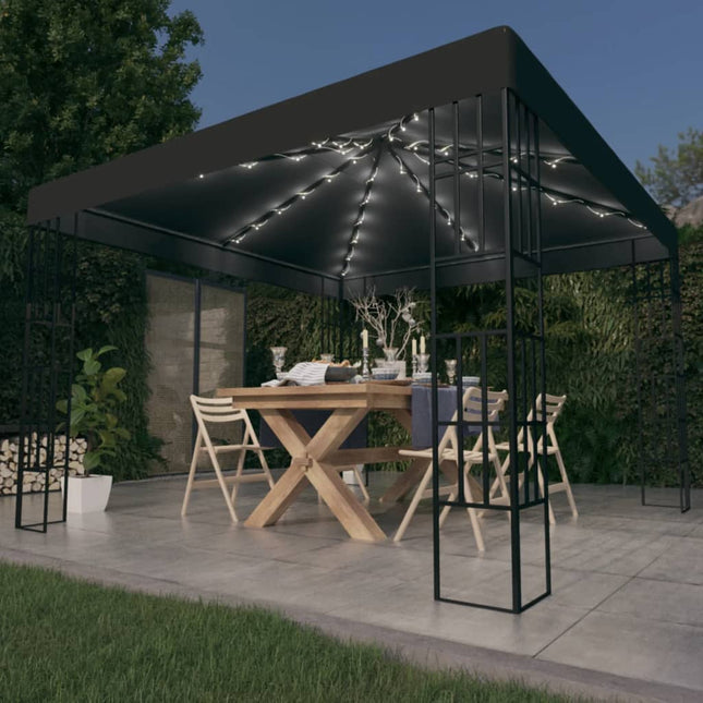 Prieel Met Led-Lichtslinger Kleurig